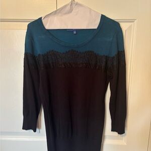 Apt 9 Brand-Teal and Black Lace Women’s Sweater- Size Medium- Gently Used